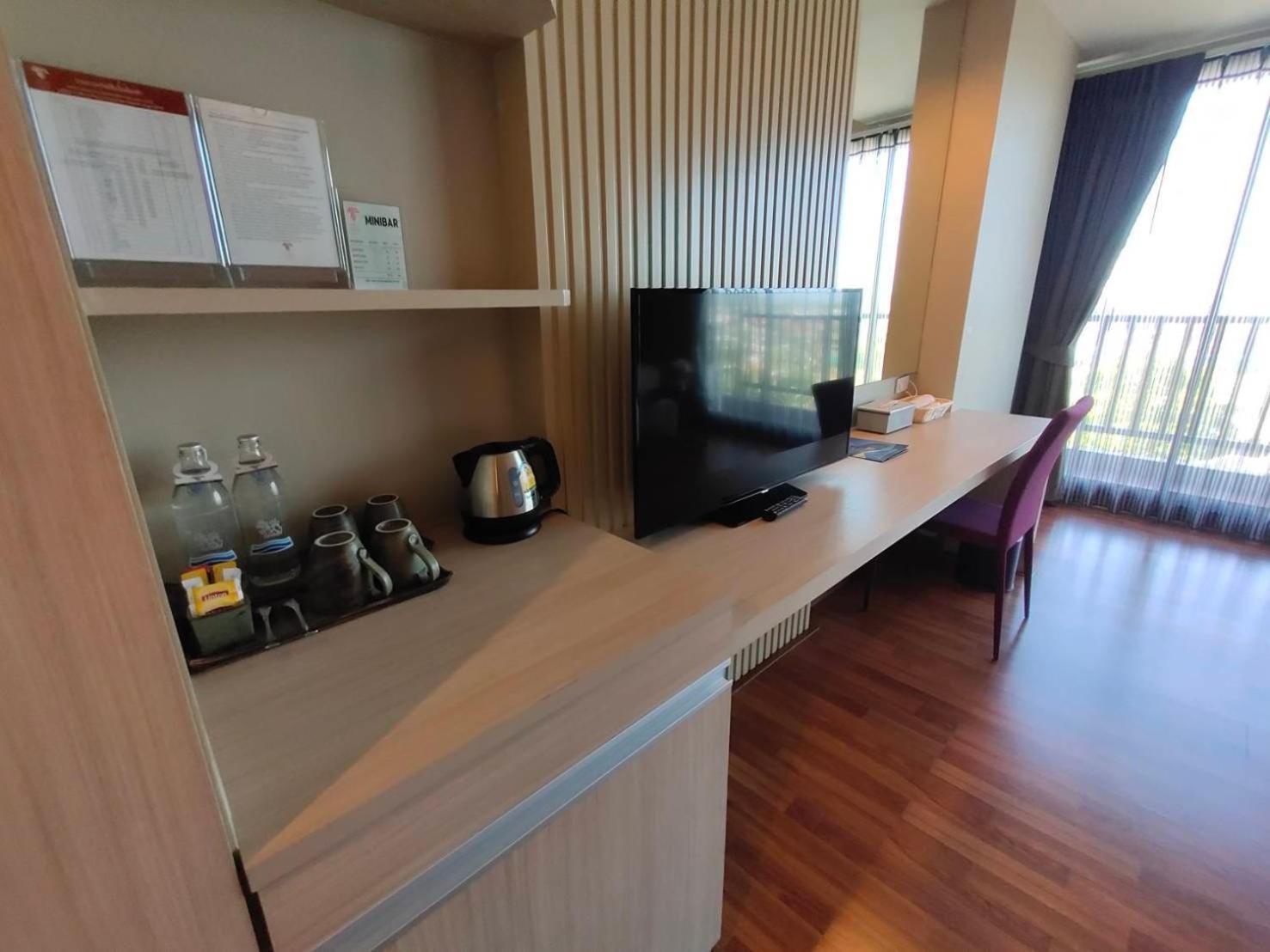 Tonaoi Grand Hotel Hat Yai Exterior photo