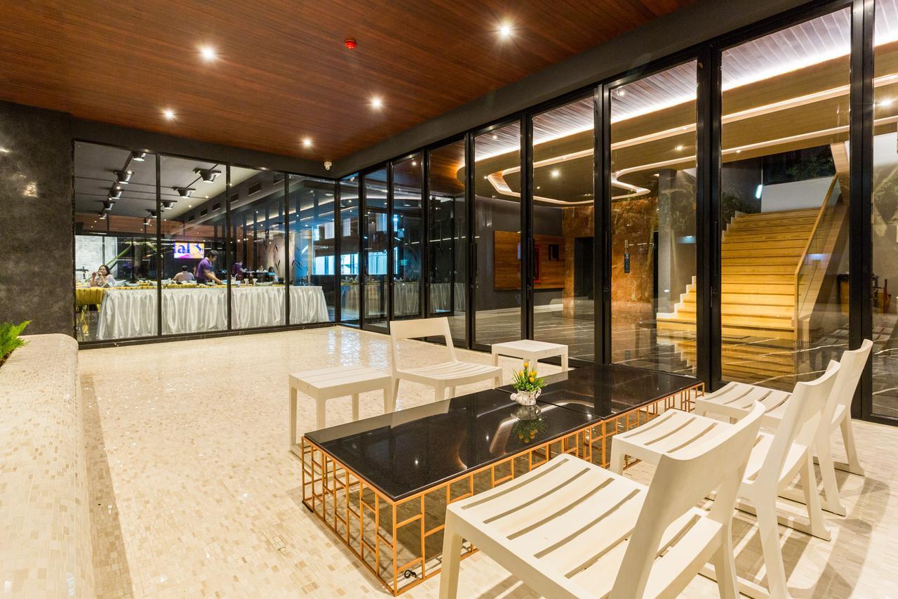 Tonaoi Grand Hotel Hat Yai Exterior photo