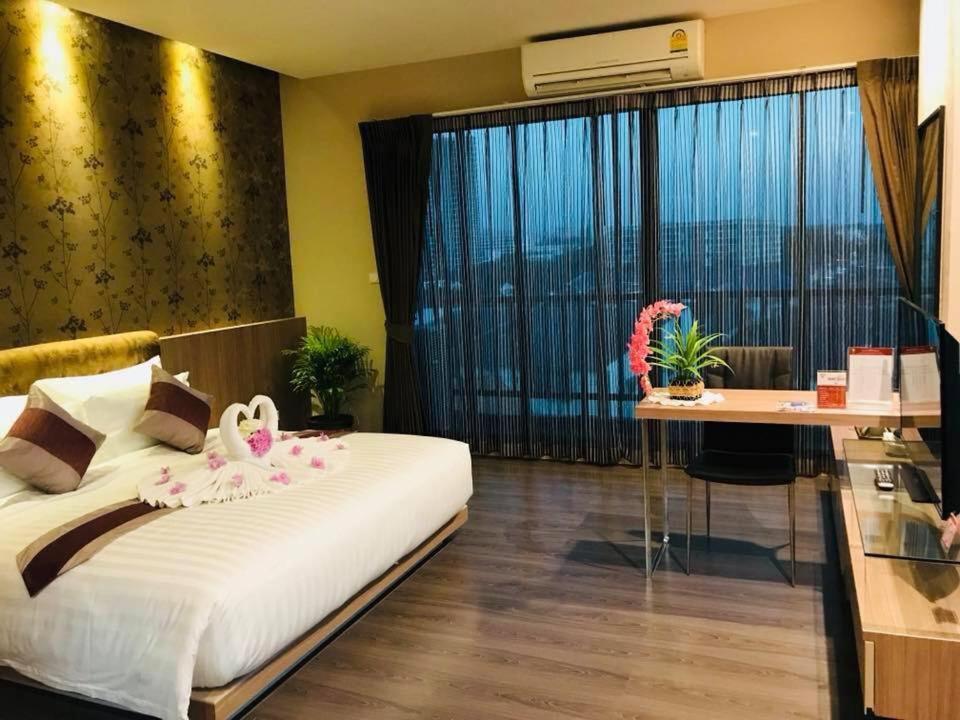 Tonaoi Grand Hotel Hat Yai Exterior photo